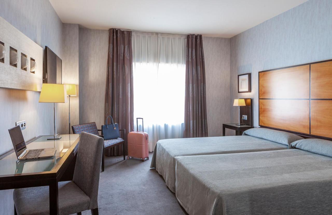 Hotel Macia Real De La Alhambra Гранада Экстерьер фото