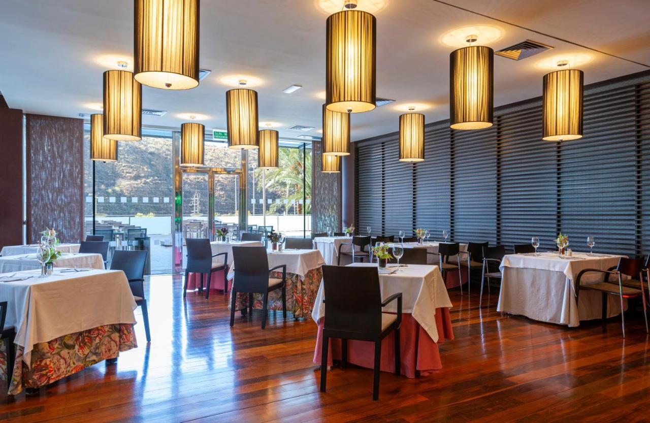 Hotel Macia Real De La Alhambra Гранада Экстерьер фото