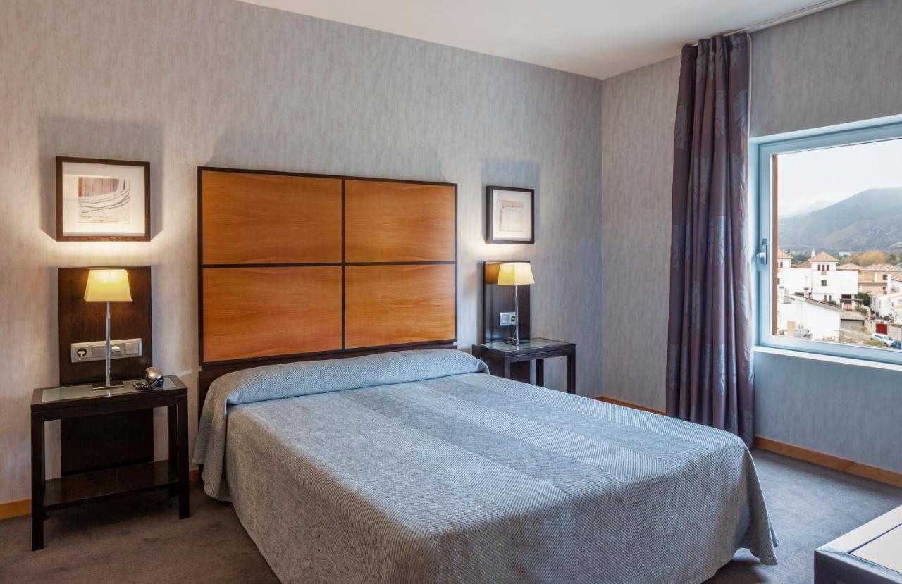 Hotel Macia Real De La Alhambra Гранада Экстерьер фото