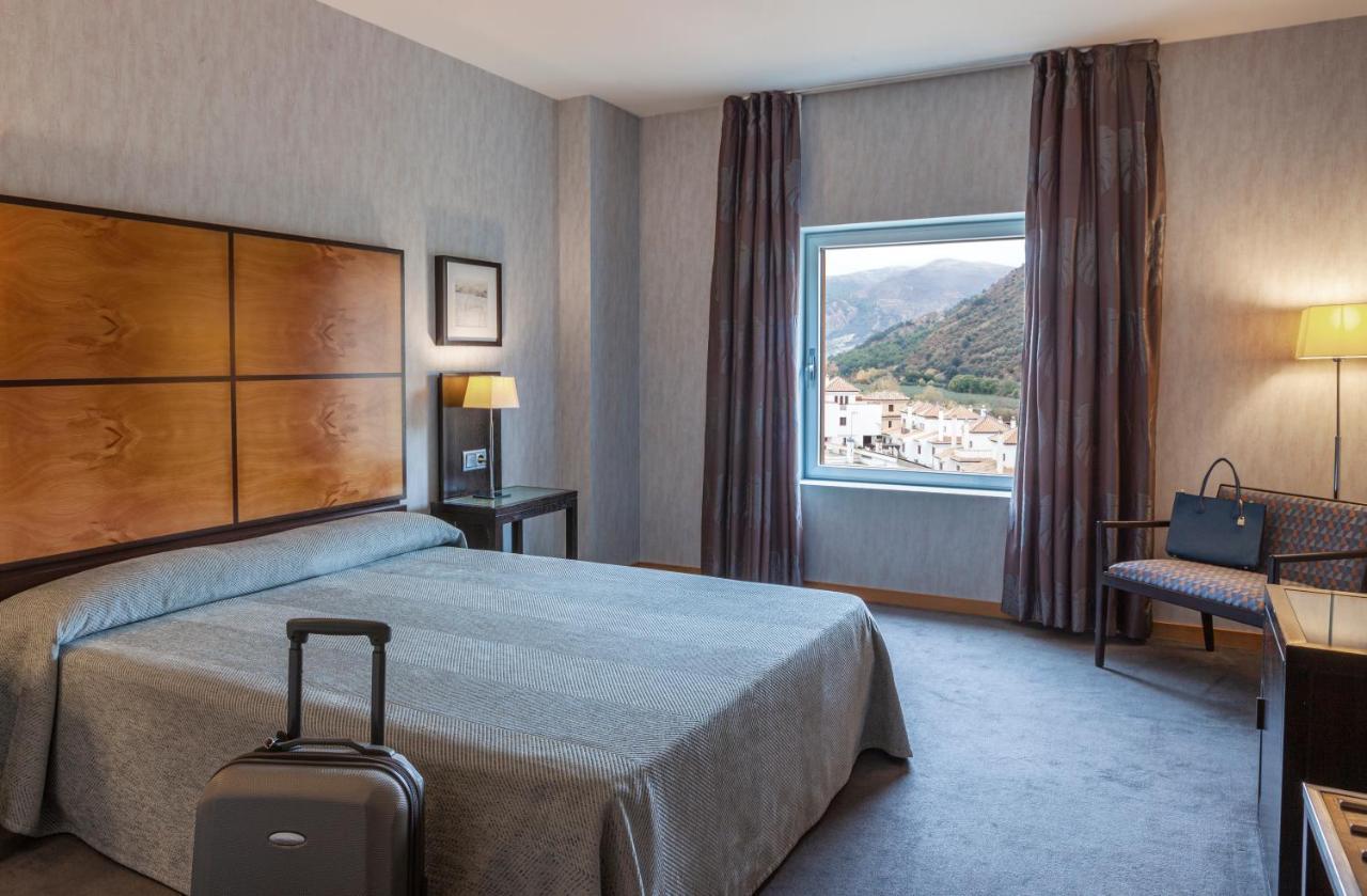 Hotel Macia Real De La Alhambra Гранада Экстерьер фото